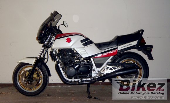 1985 Suzuki GSX 1100 EF photo